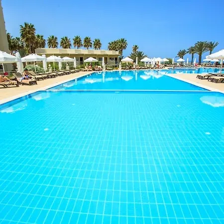 Hotell Vuni Palace Luxury & Beach & Casino