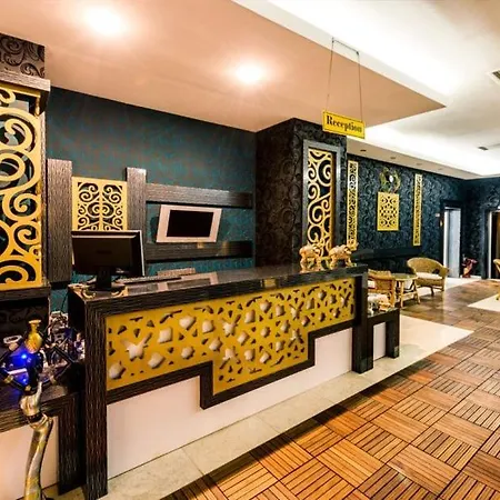 Vuni Palace Luxury & Beach & Casino *