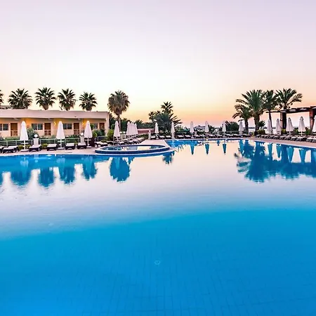Vuni Palace Luxury & Beach & Casino Hotel