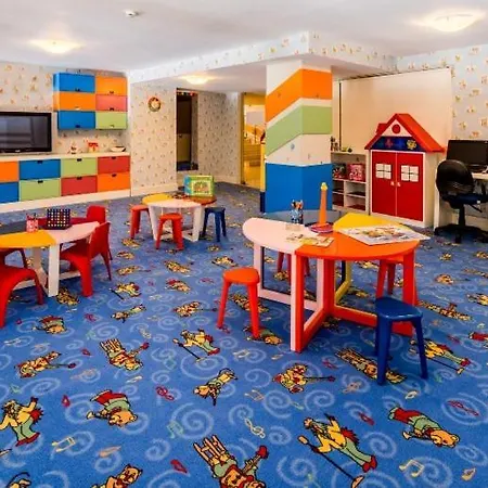 Vuni Palace Luxury & Beach & Casino Otel
