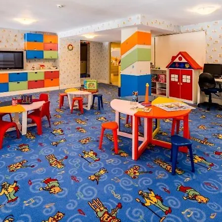 Vuni Palace Luxury & Beach & Casino Hotel