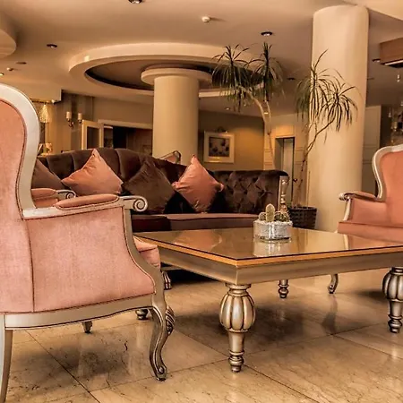 Vuni Palace Luxury & Beach & Casino Hotel *