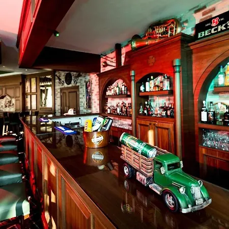 Vuni Palace Luxury & Beach & Casino