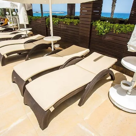 Vuni Palace Luxury & Beach & Casino Otel Girne